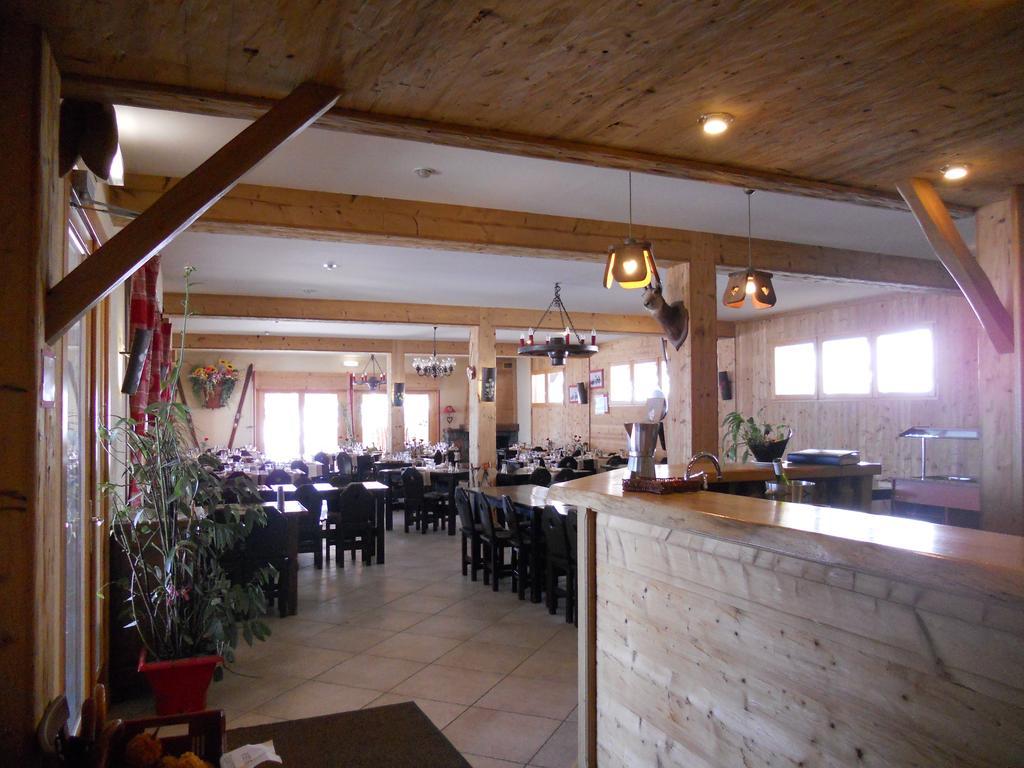 Auberge La Ferme De Ferrieres Annecy Exterior photo