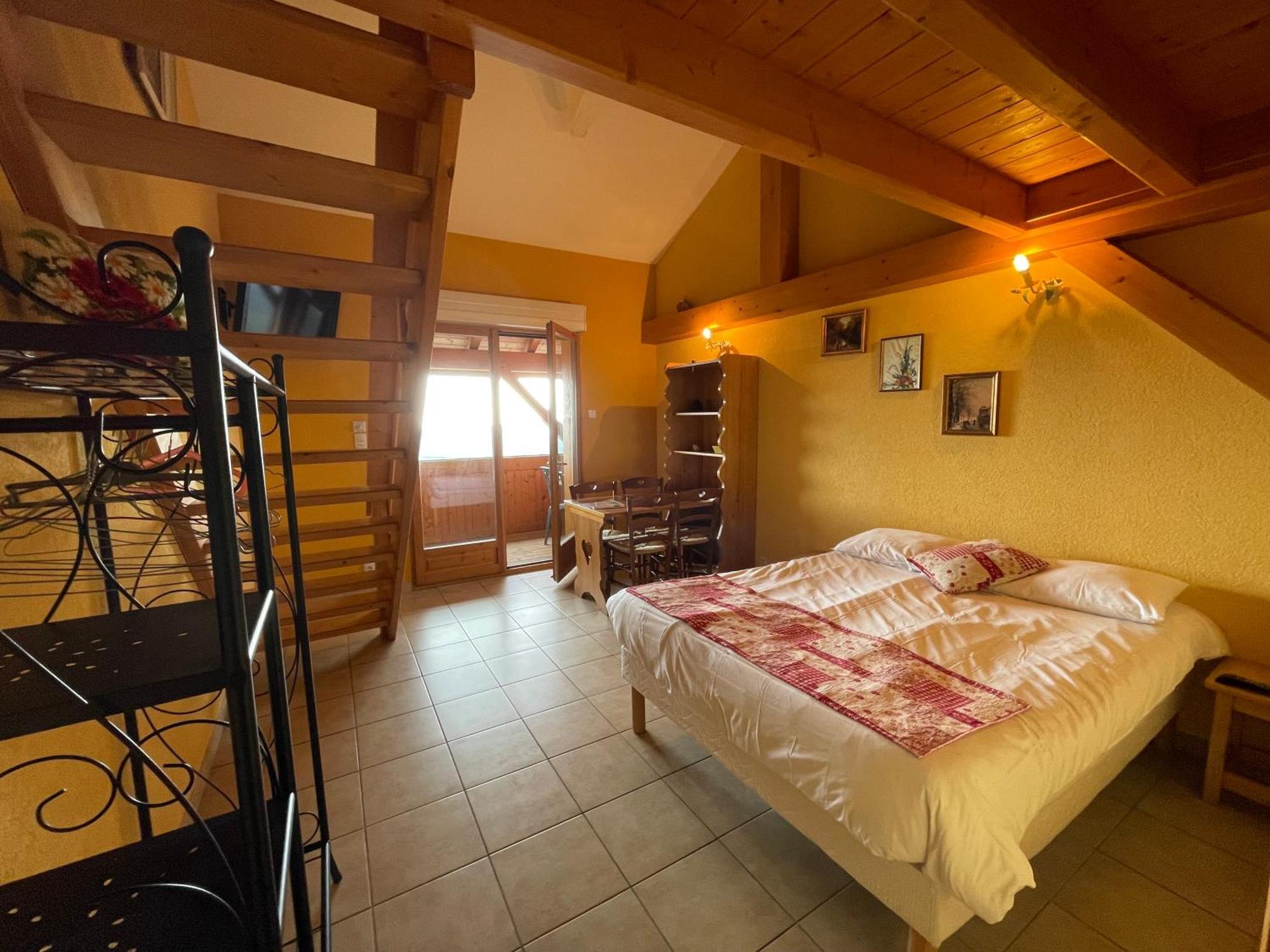 Auberge La Ferme De Ferrieres Annecy Exterior photo